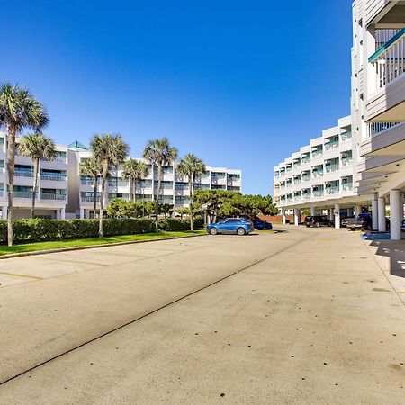 Galveston Retreat With Balcony And Gulf Views! Lejlighed Eksteriør billede